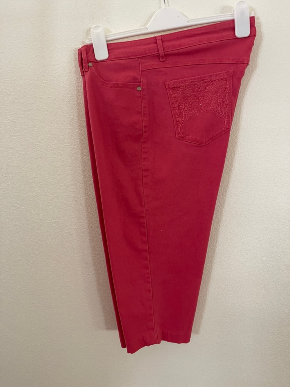 Gloria Vanderbilt Straight Leg Jeans in Red with Embroidered Back Pocket